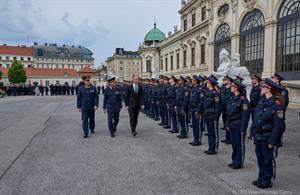 Nach Grundausbildung feierlich in den Dienst entlassen