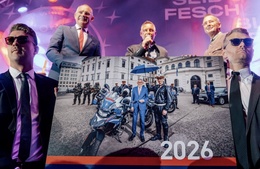 Motto 'Prominenz und Polizei'